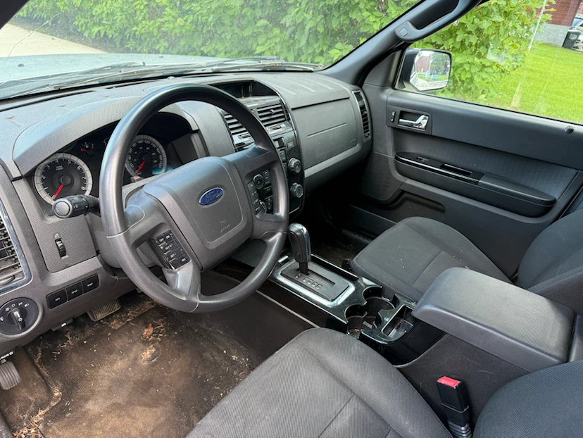 2009 Ford Escape XLT *** - photo 5