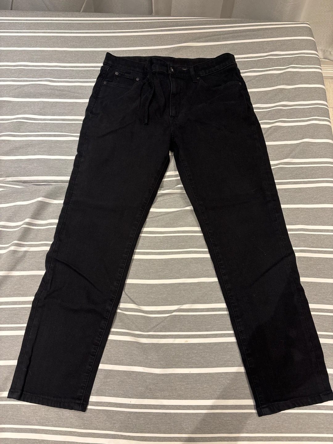 UNIQLO Black Jeans Size L