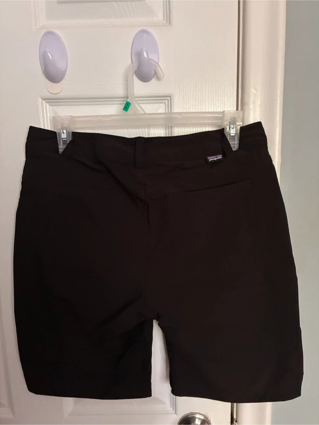 Patagonia Black Shorts Size 8 - photo 2