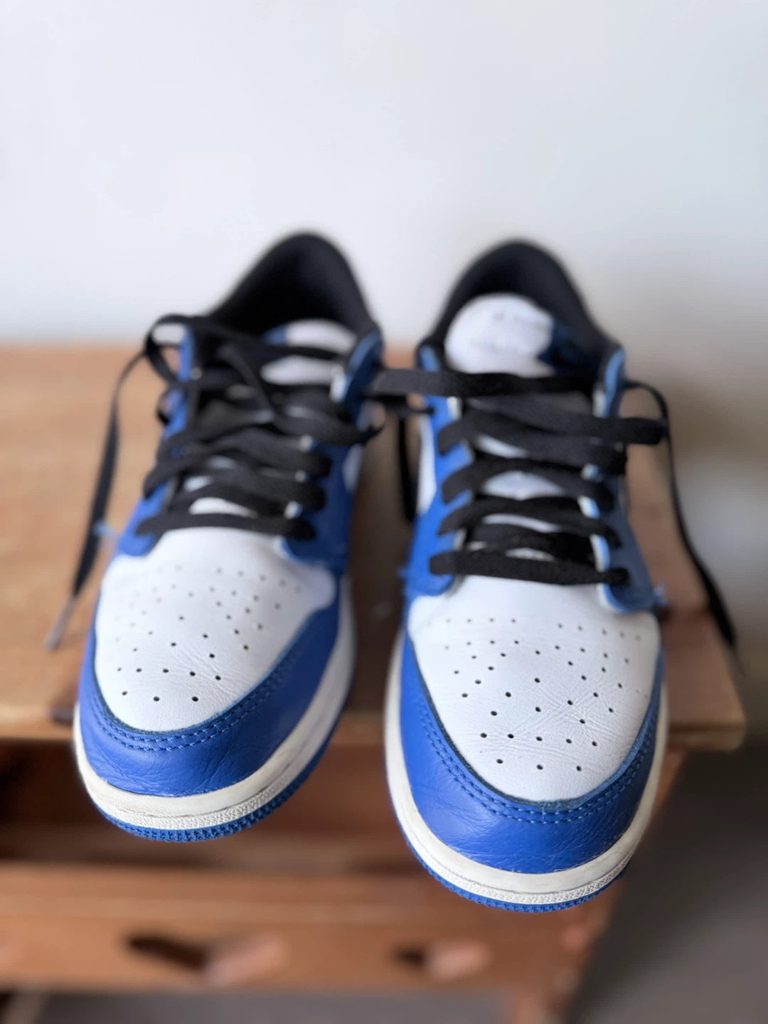 Air Jordan 1 Retro Low OG GS "Game Royal"( Women’s Size 6) - photo 2