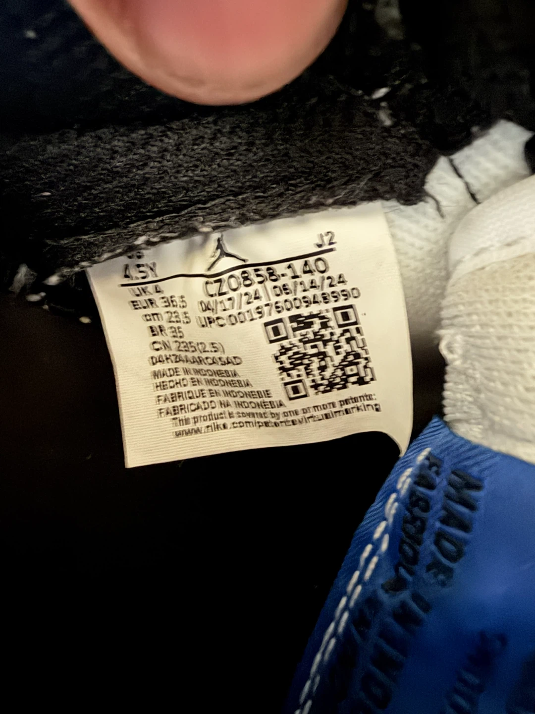 Air Jordan 1 Retro Low OG GS "Game Royal"( Women’s Size 6) - photo 5