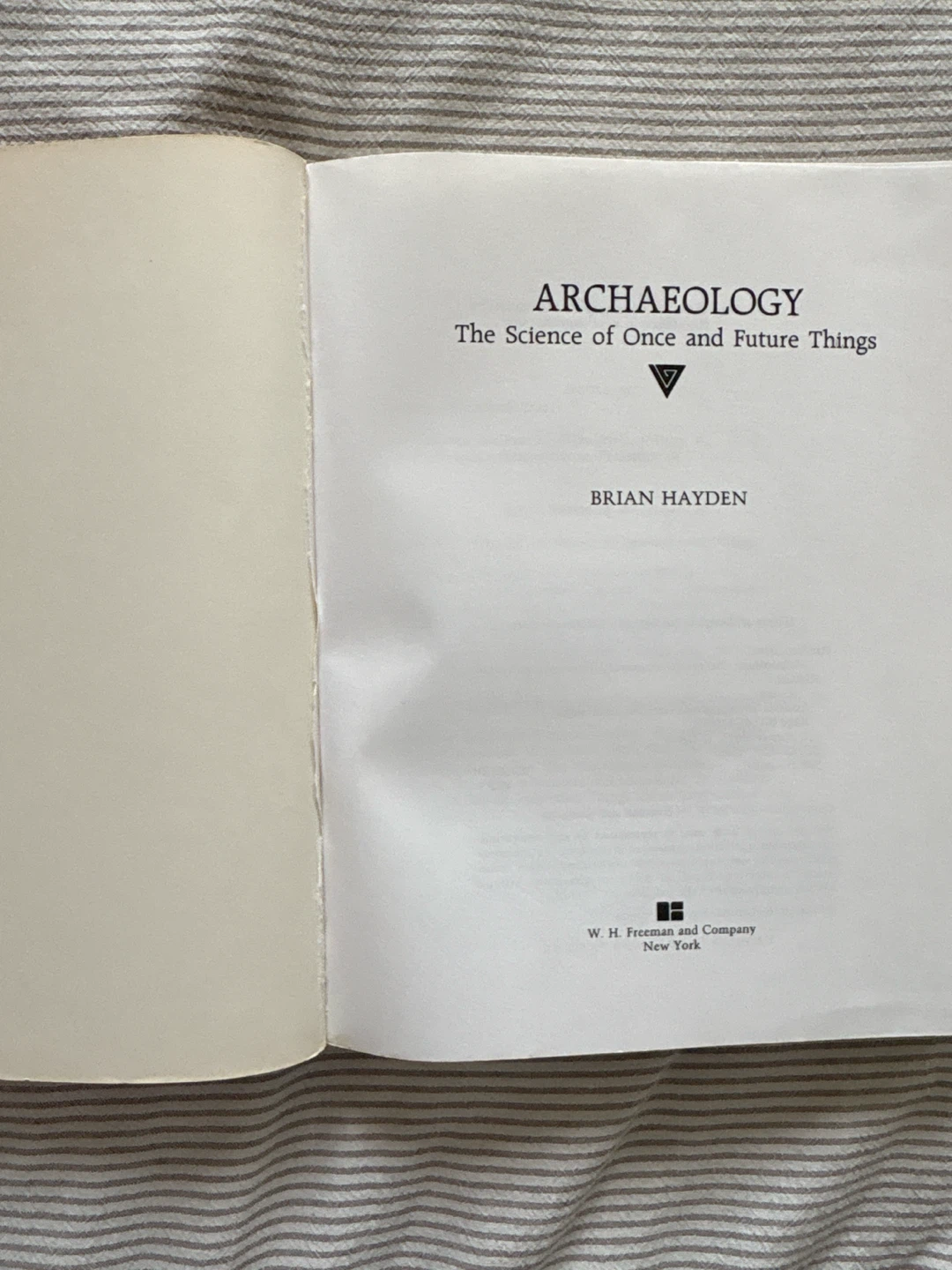 Archaeology textbook - photo 3