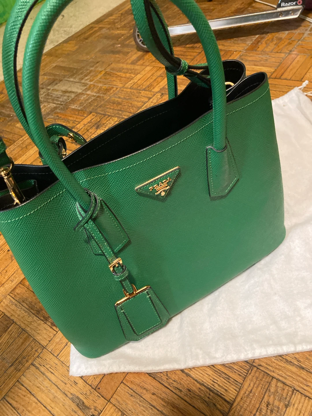 Prada Green Saffiano Leather Tote Bag - photo 5