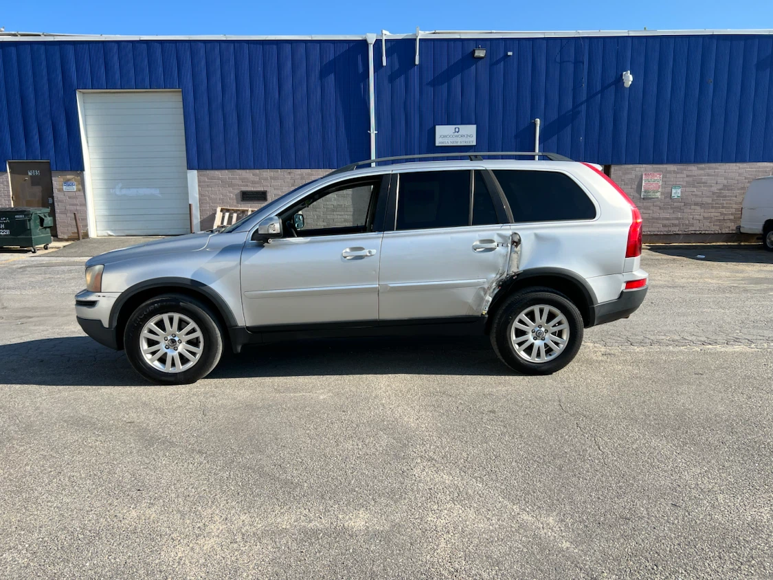 2008 Volvo XC 90 3rd row. Runs Perfect