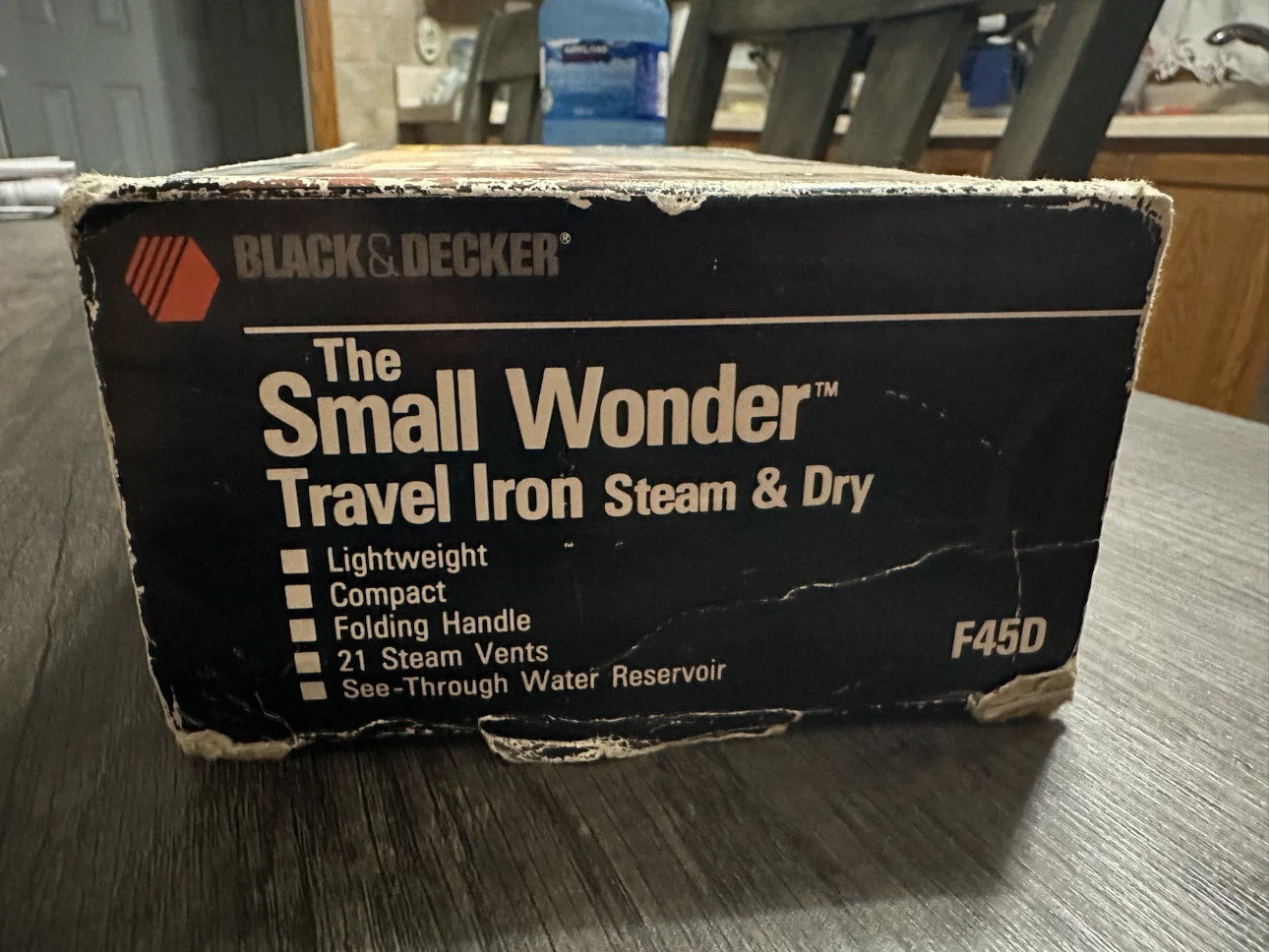 Black & Decker The Small Wonder Travel Iron Steam & Dry F45D - photo 3