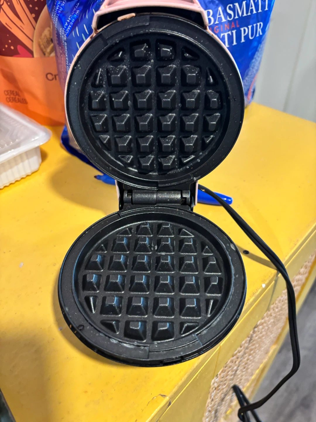 Dash Mini Waffle Maker - Pink - photo 2
