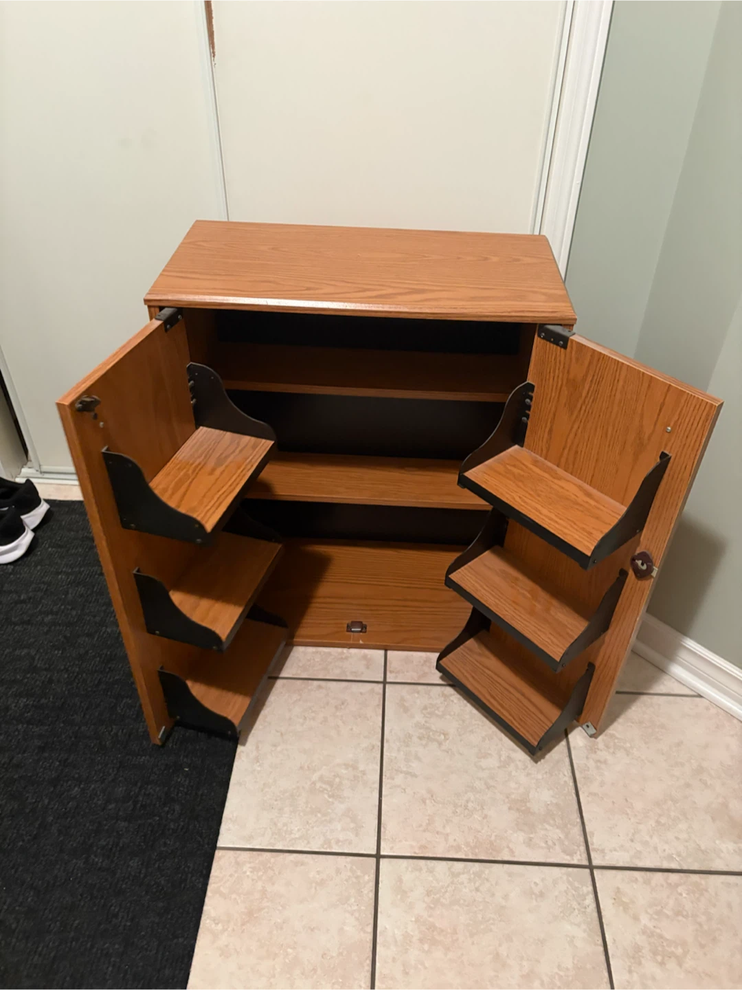Wooden Cabinet with Shelves - photo 2