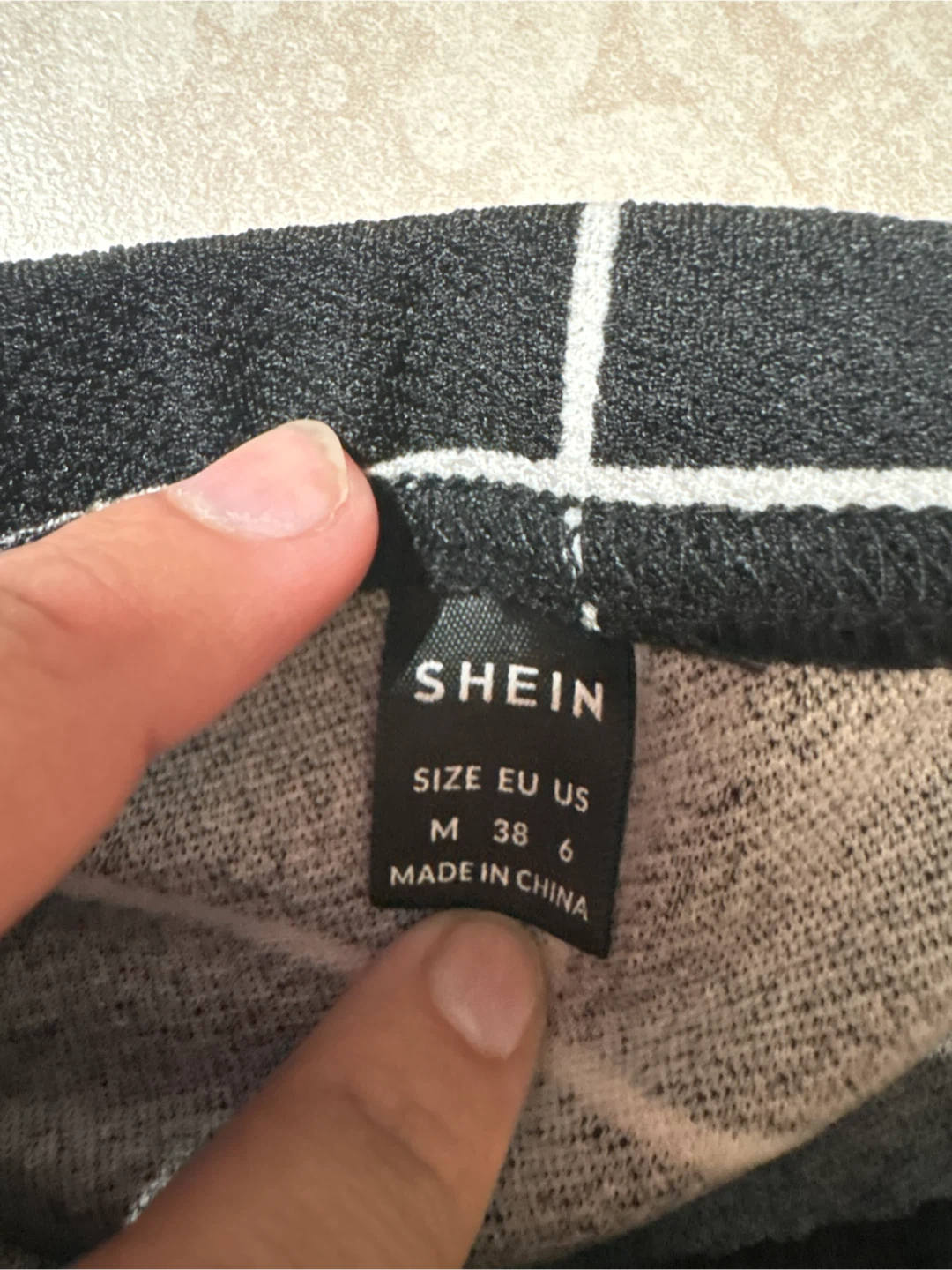 SHEIN Black & White Grid Skirt Size M - photo 4