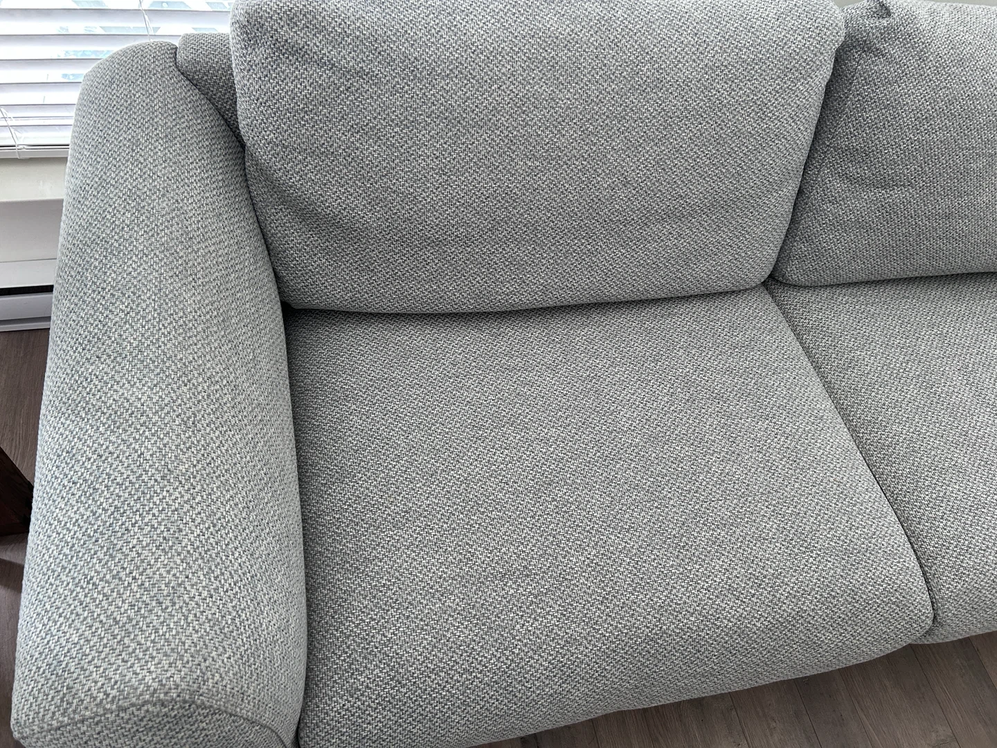Mordern Grey 3 Seater Sofa - photo 3