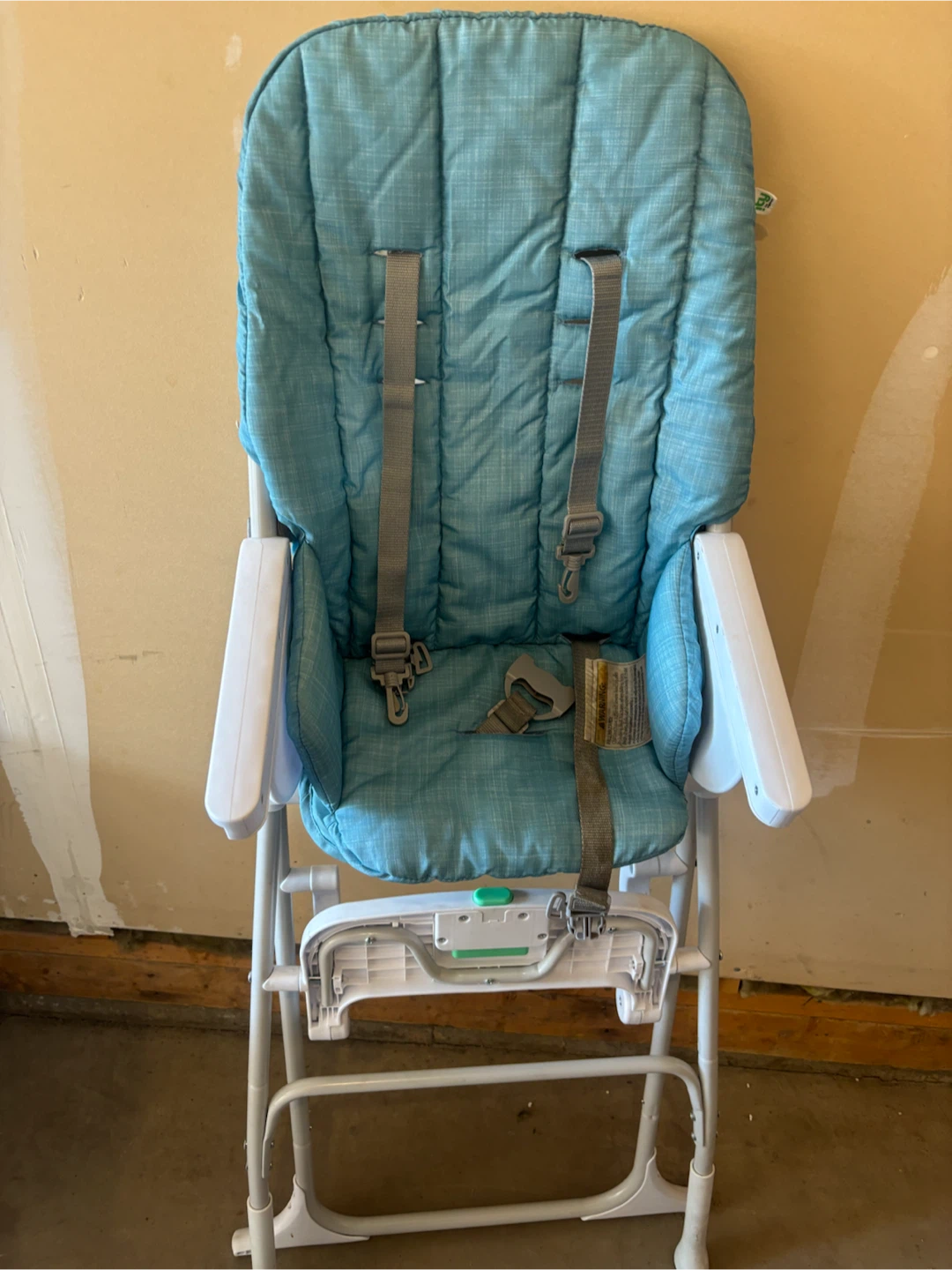 Food high chair ingenuity light weighted