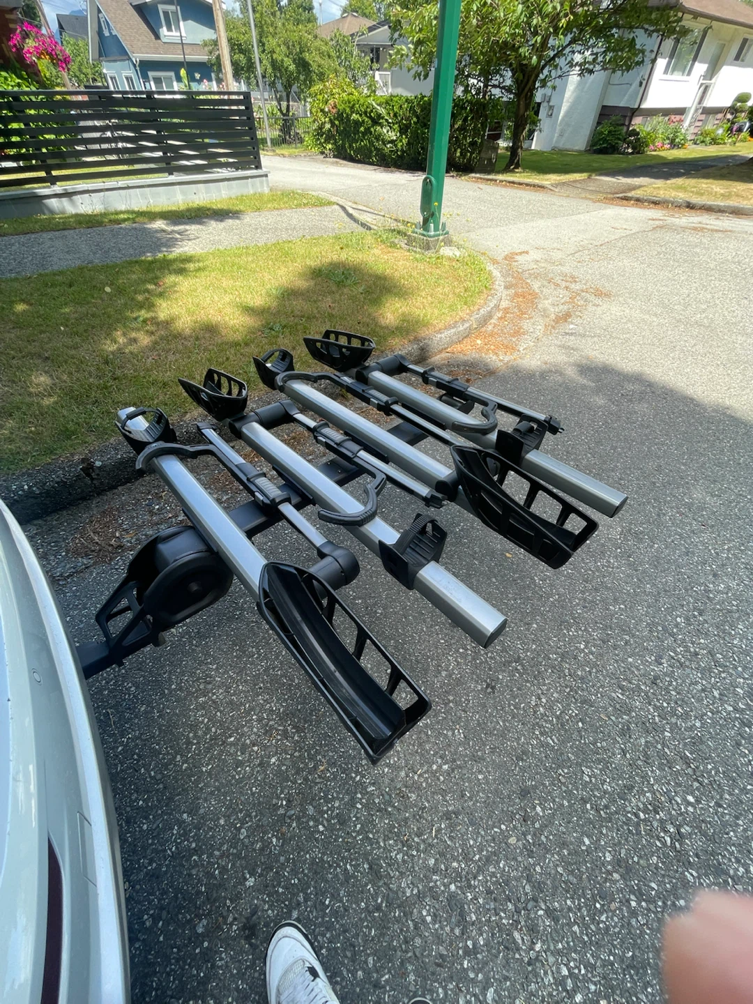 Thule pro xtrx Helium 4Bike Hitch Rack - photo 4