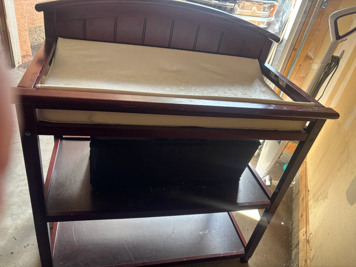 Changing table - photo 2