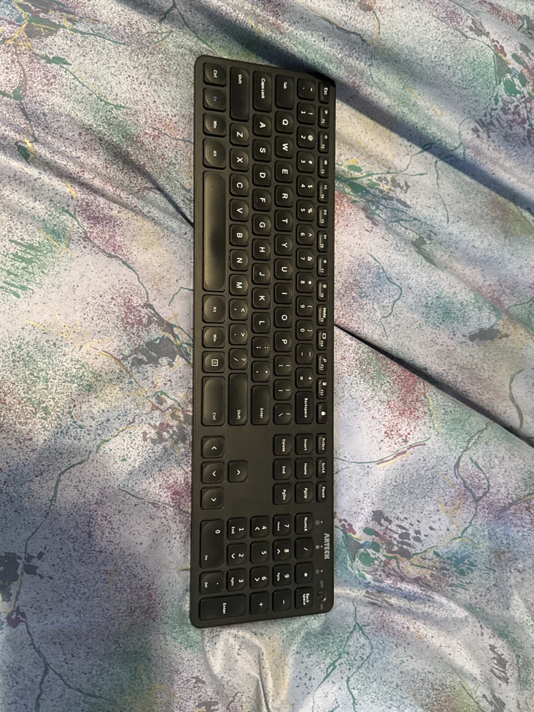 ARTECK Rechargeable Wireless Keyboard - photo 2