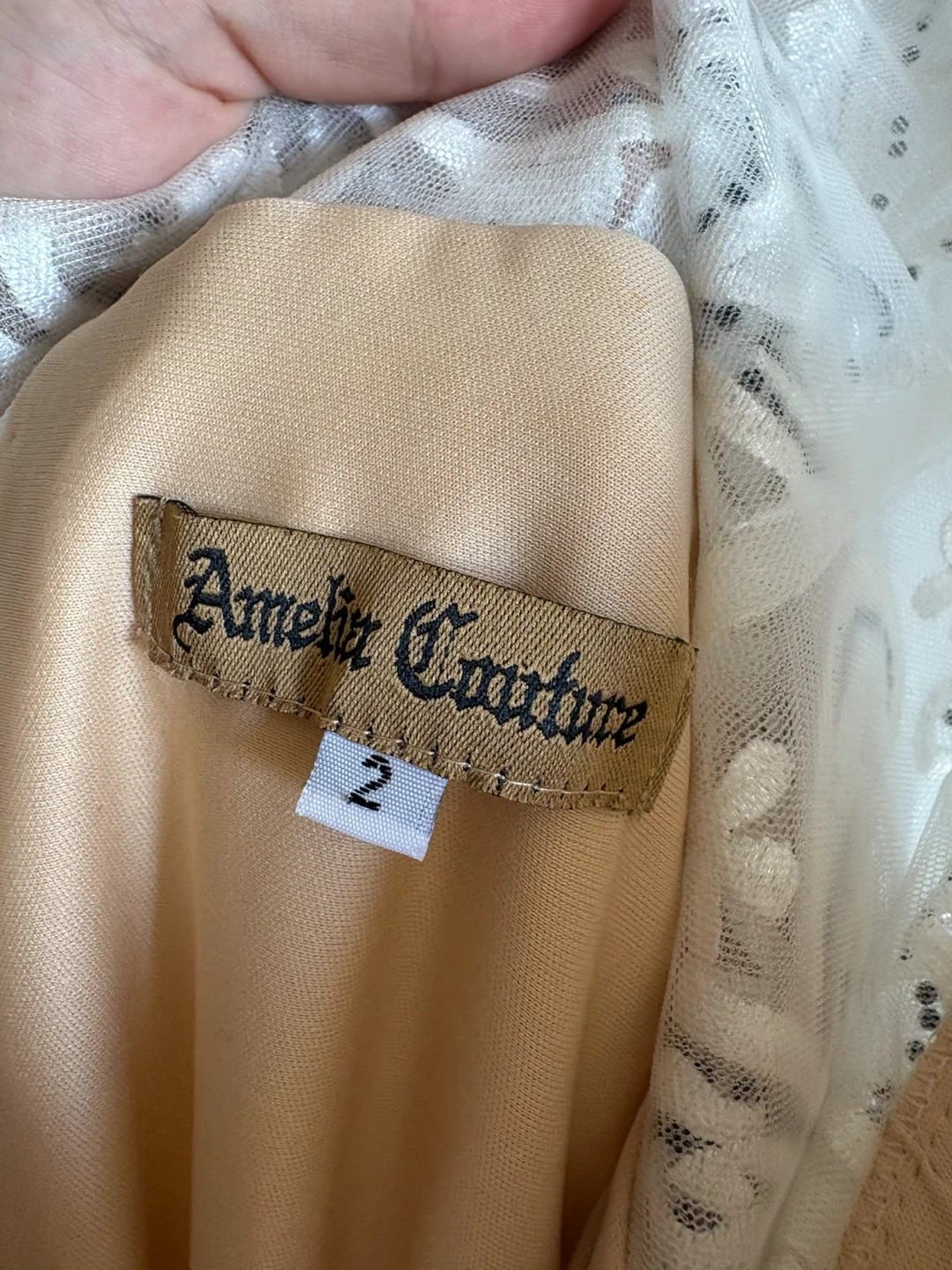 Amelia Couture Wedding Dress Size 2 - photo 2
