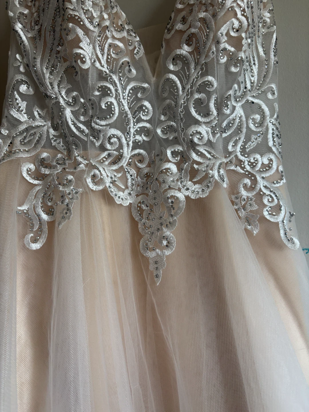 Amelia Couture Wedding Dress Size 2 - photo 3