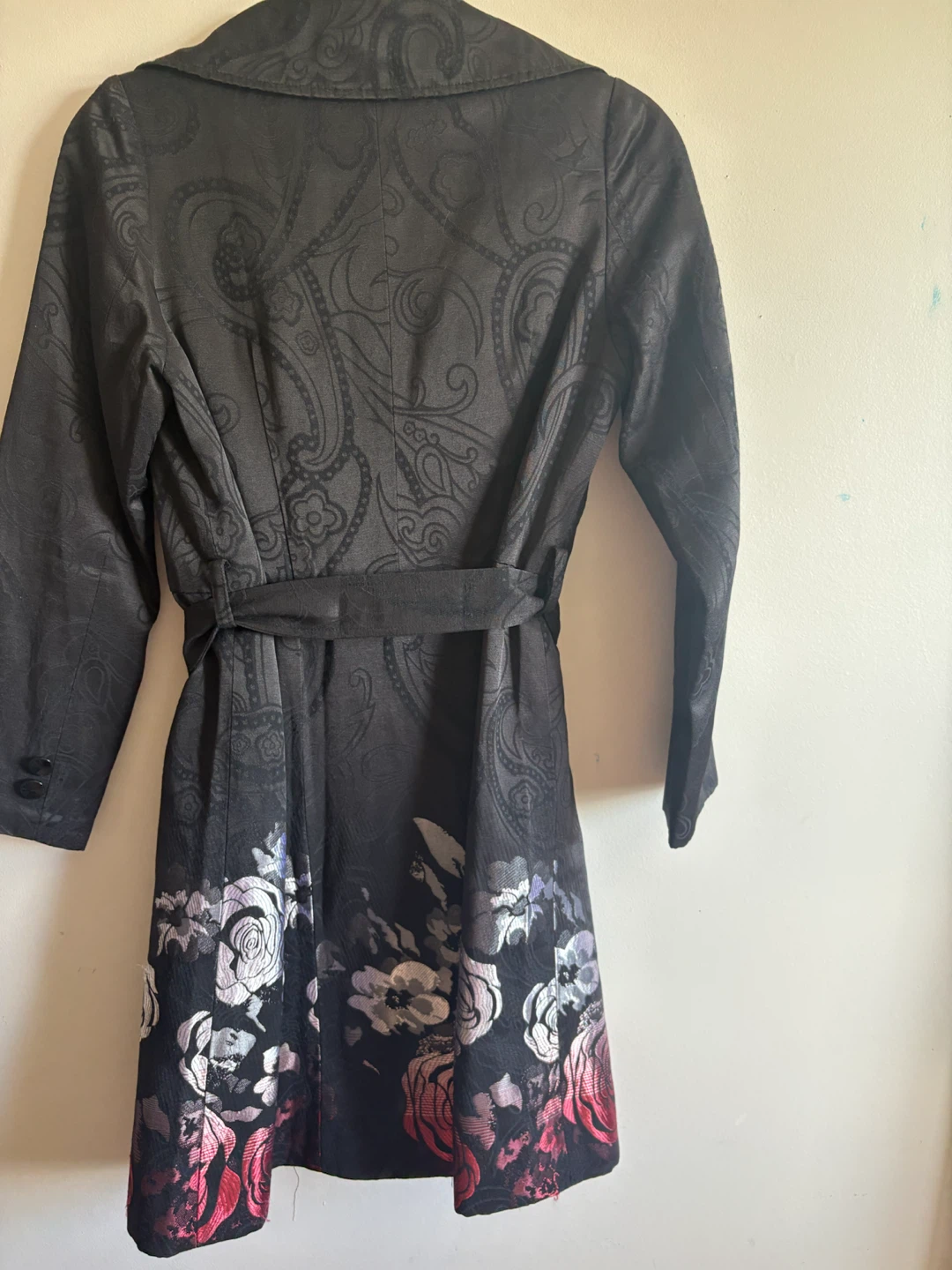 Emporio Armani Black Floral Print Trench Coat Size 4 - photo 3
