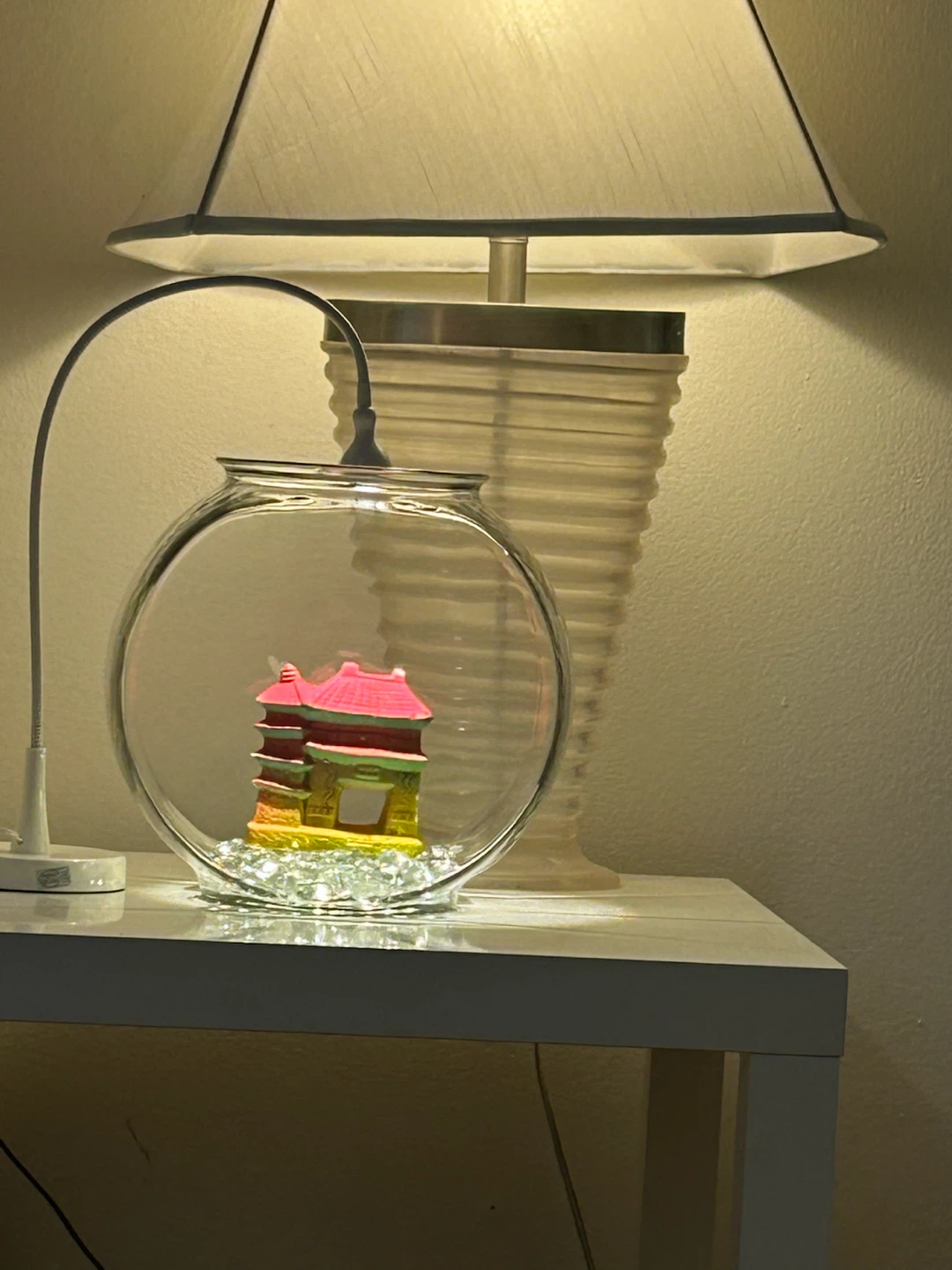 Glass Fish Bowl with Decorative Pagoda - photo 2