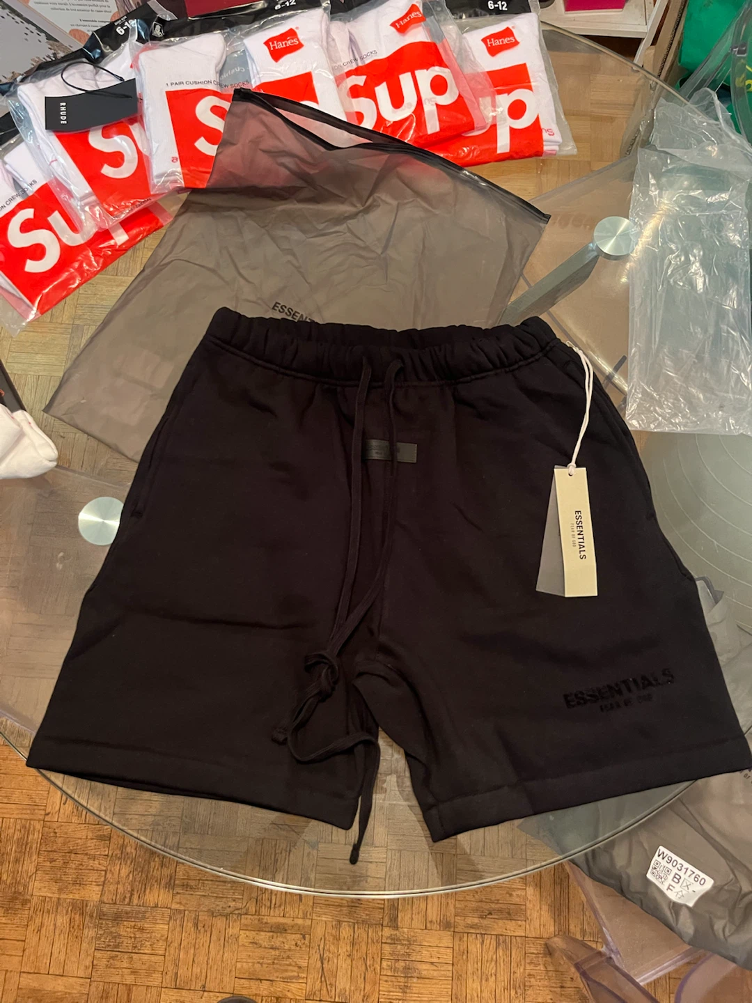 Essentials Fear of God Black Sweat Shorts