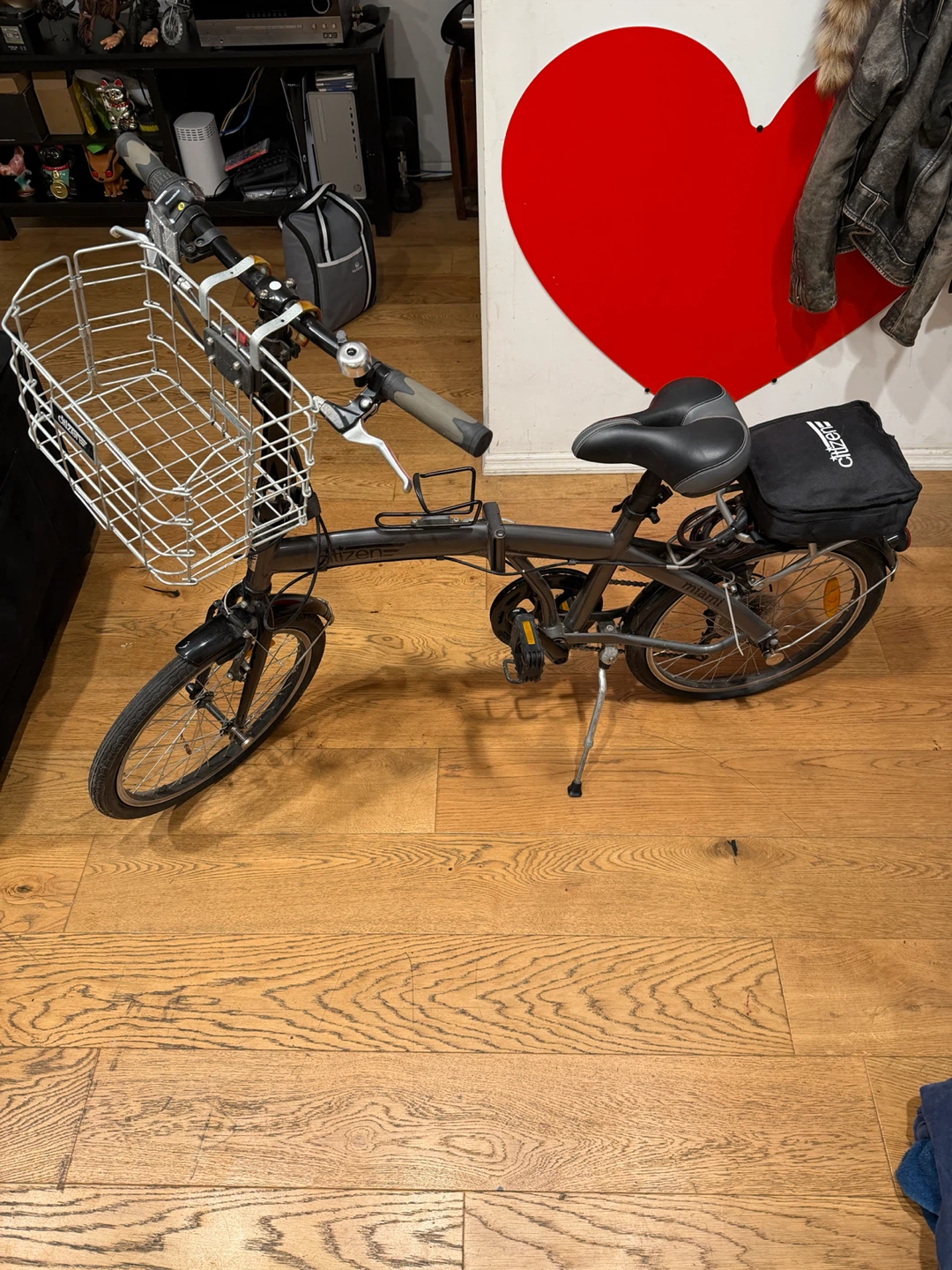 Citizen Folding Bike with Basket