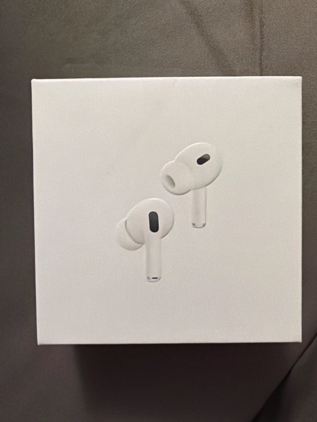 Apple AirPods Pro (2nd generation) with MagSafe Charging Case