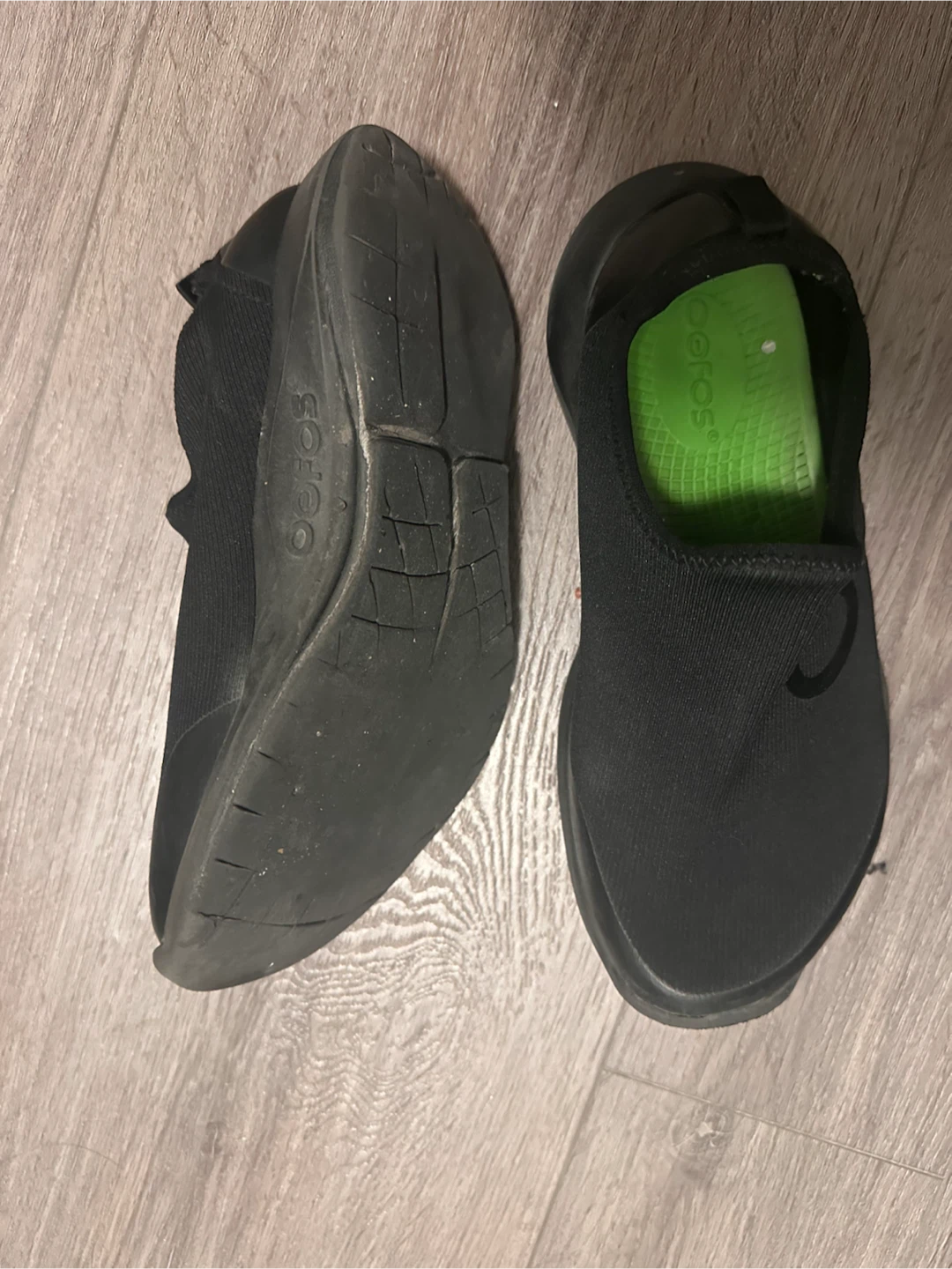 OOFOS Black Slip-On Shoes - photo 3