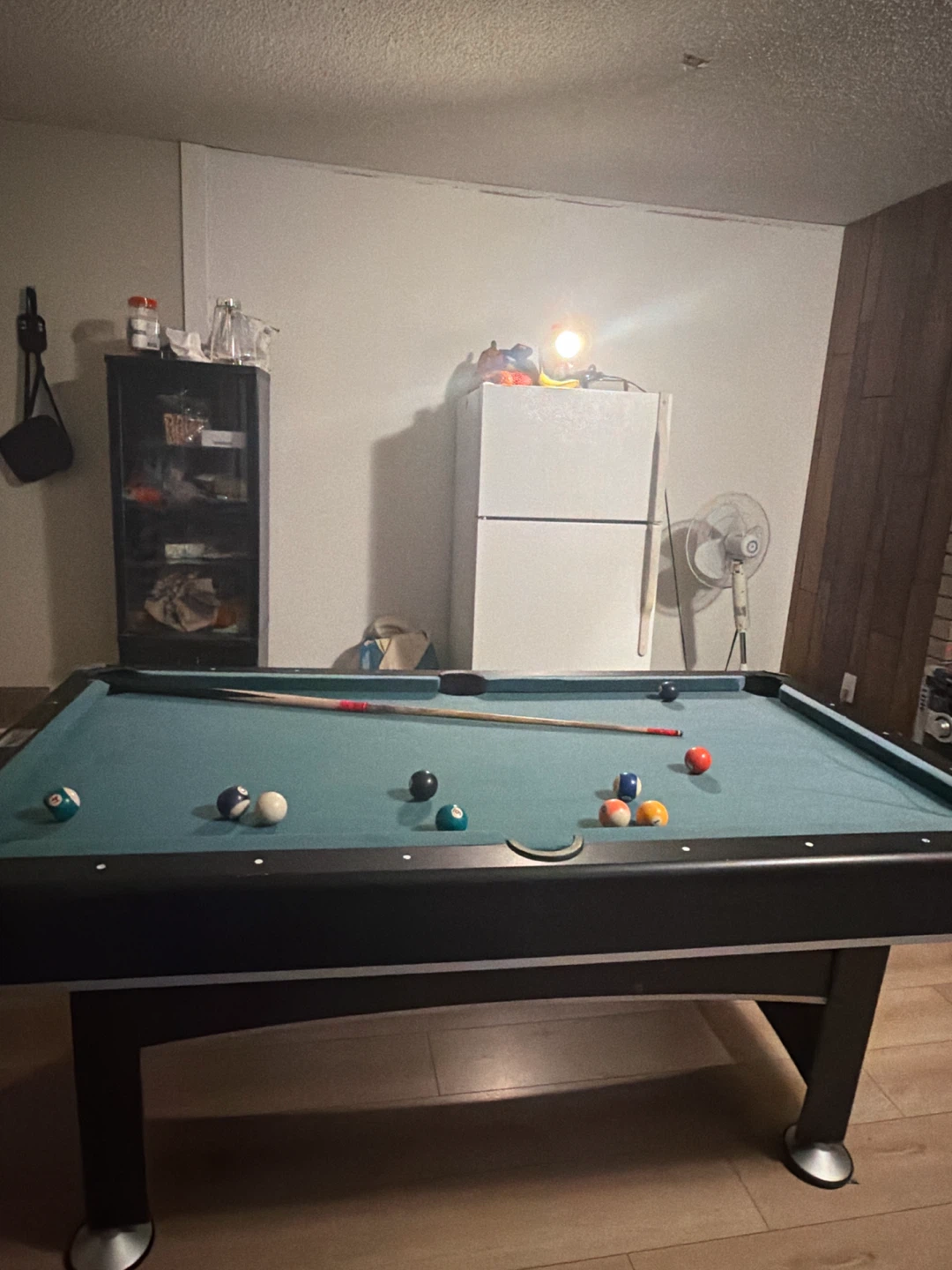 Pool table
