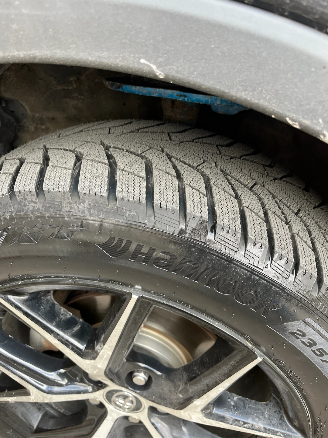 Hankook Winter Tire 235/55R18 - photo 3