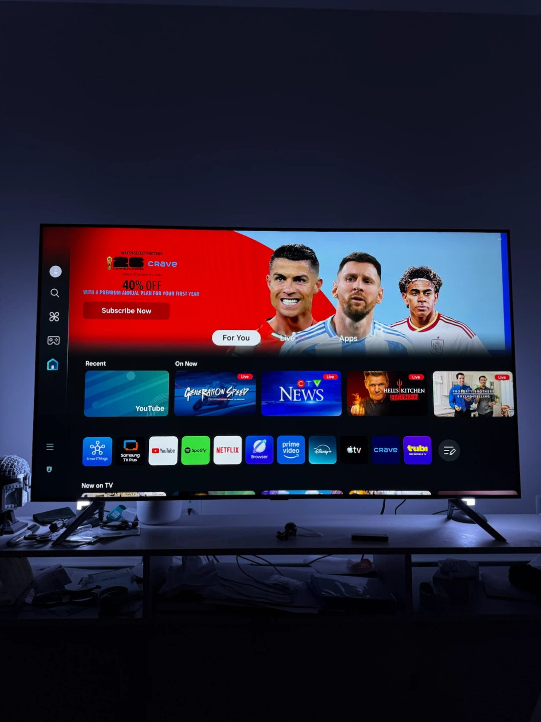 Samsung Tizen Smart TV, 55" Crystal UHD 4K + RGB LED light bars