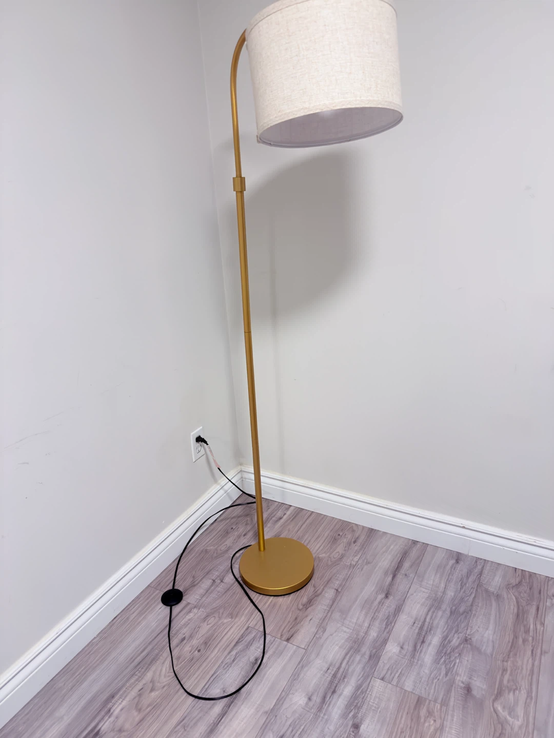 Gold Arc Floor Lamp with Natural Linen Shade