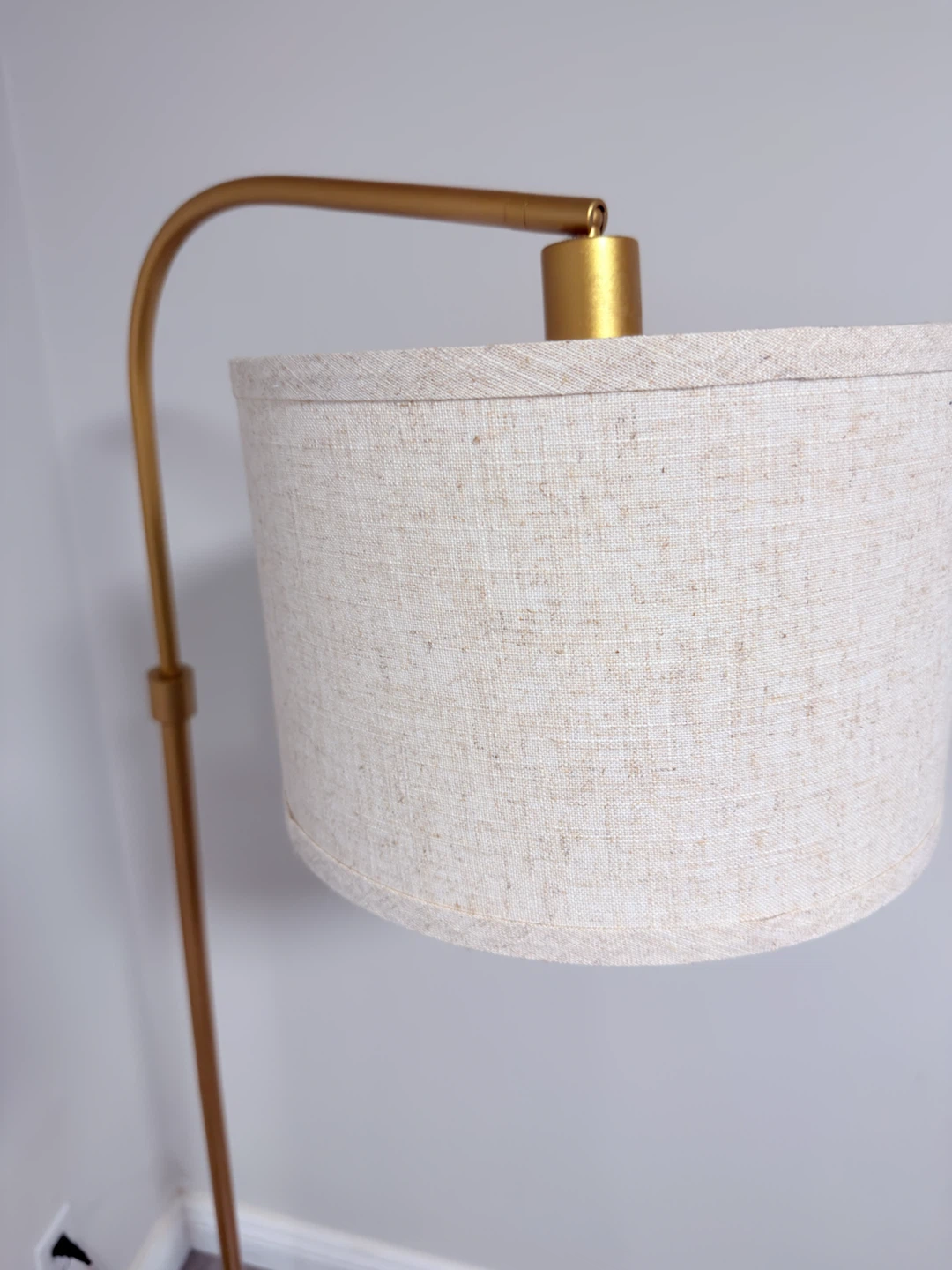 Gold Arc Floor Lamp with Natural Linen Shade - photo 2