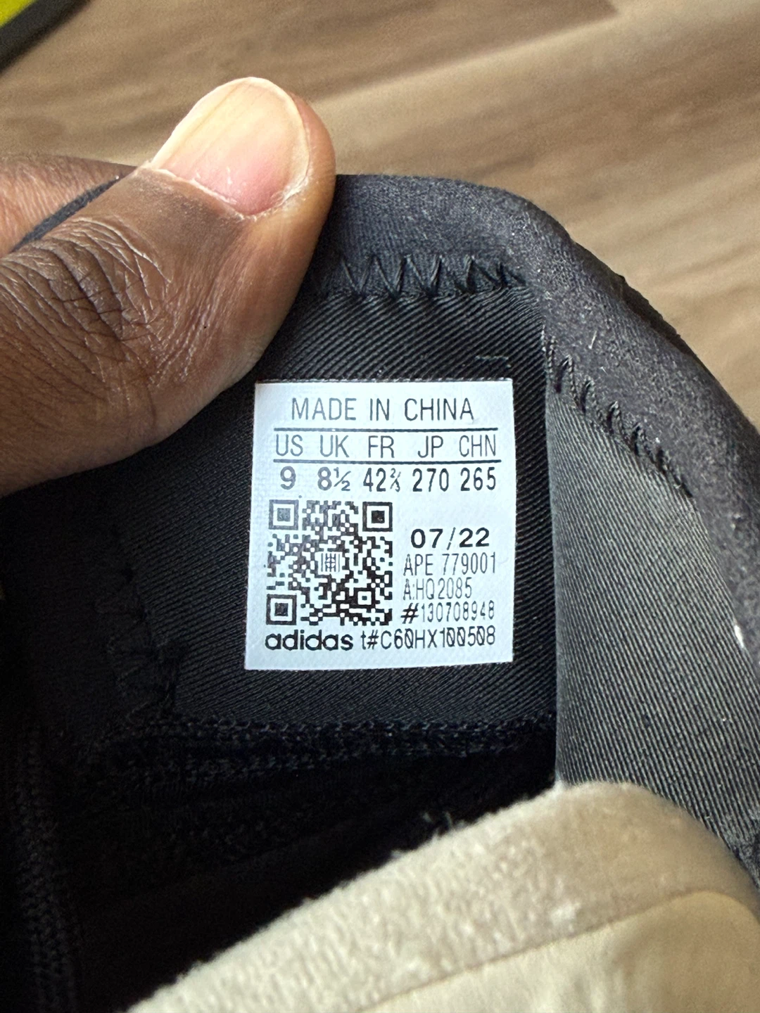 Adidas Yeezy QNTM - photo 3