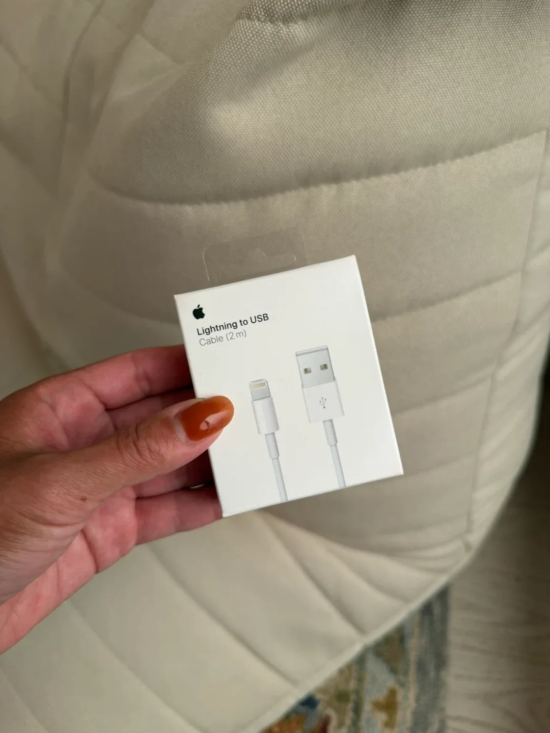 *BNIB* Apple Lightning to USB cable, 2 metres