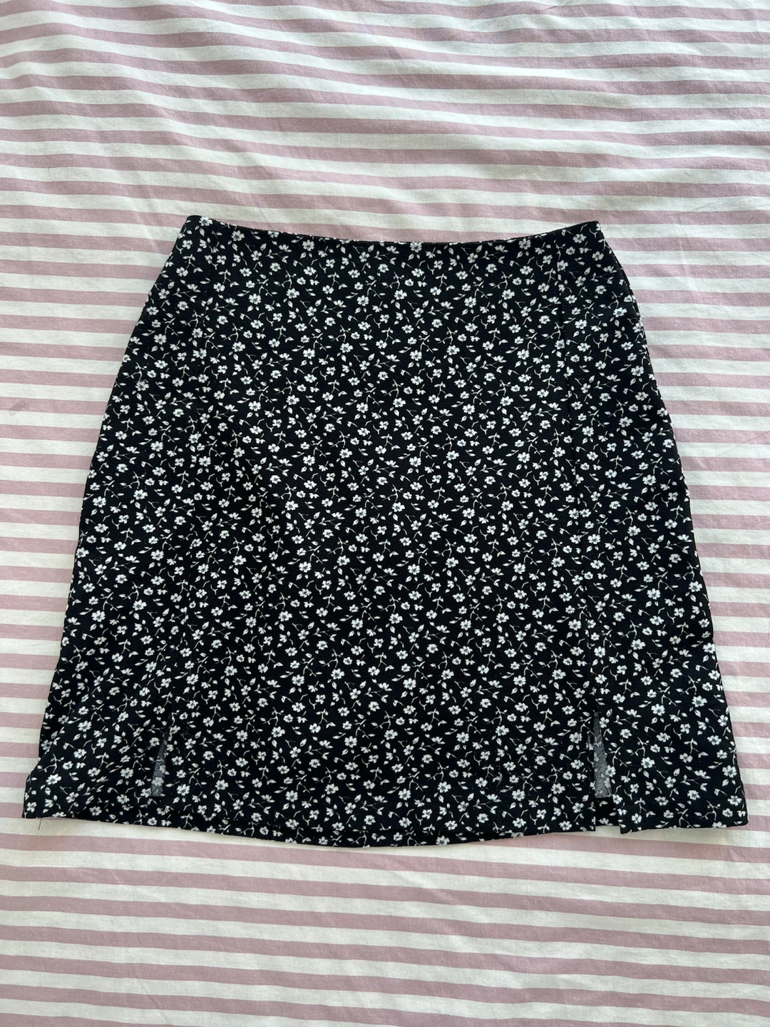 Brandy Melville Skirts