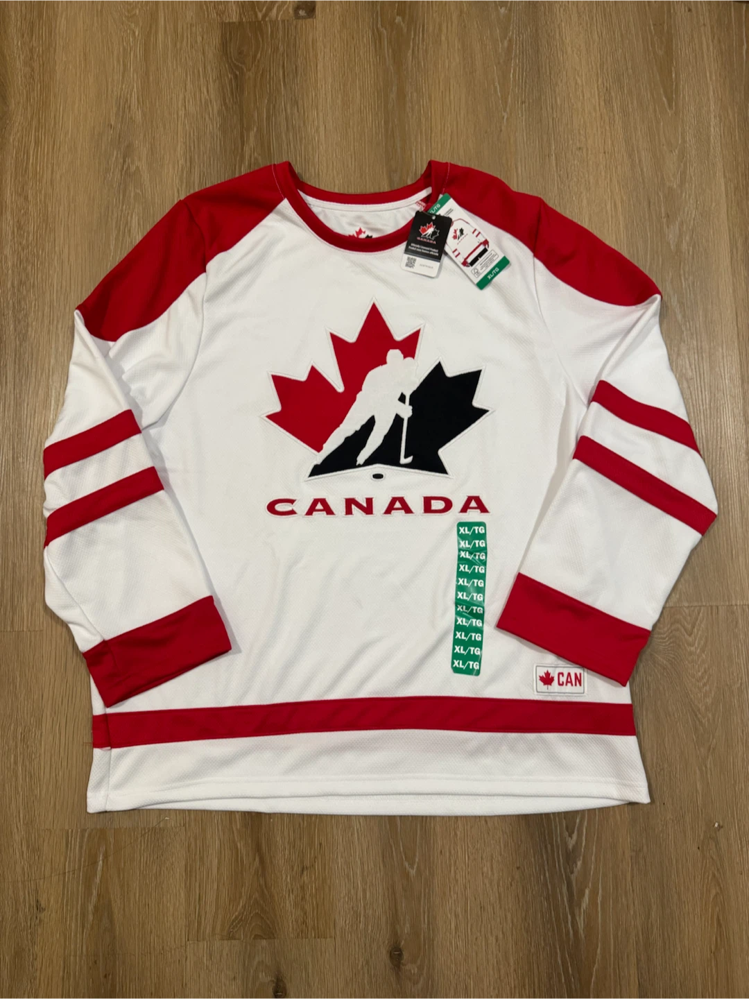 Team Canada Mens Hockey Jersey Size XL