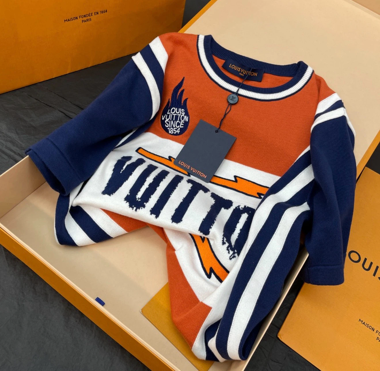 Louis Vuitton "Vuitton" Knit Sweater Orange Navy White - photo 2