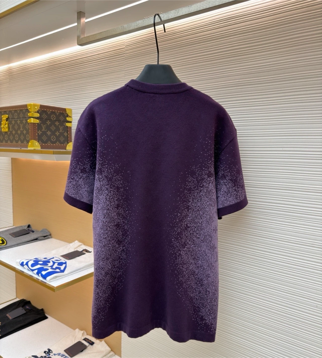 Louis Vuitton Purple Monogram T-Shirt - photo 3