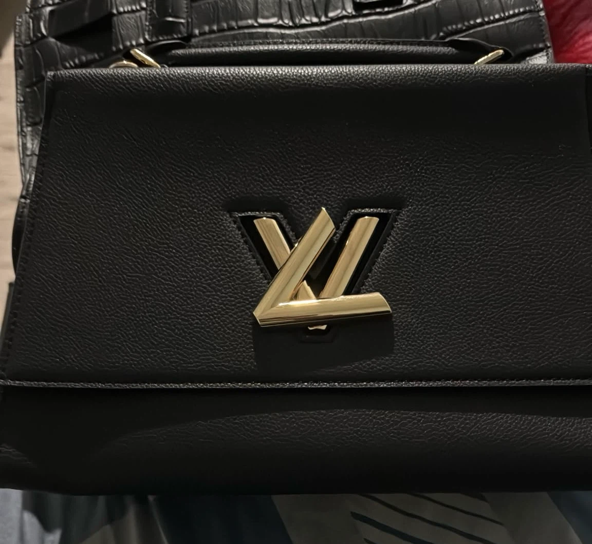 Louis Vuitton Lockme