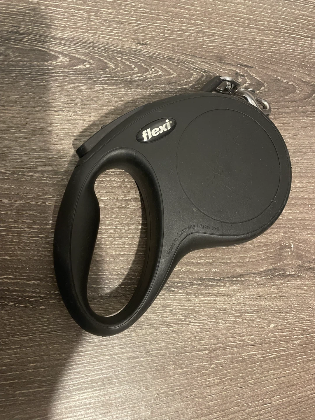 Retractable Flexi (55lbs Max) Dog Leash