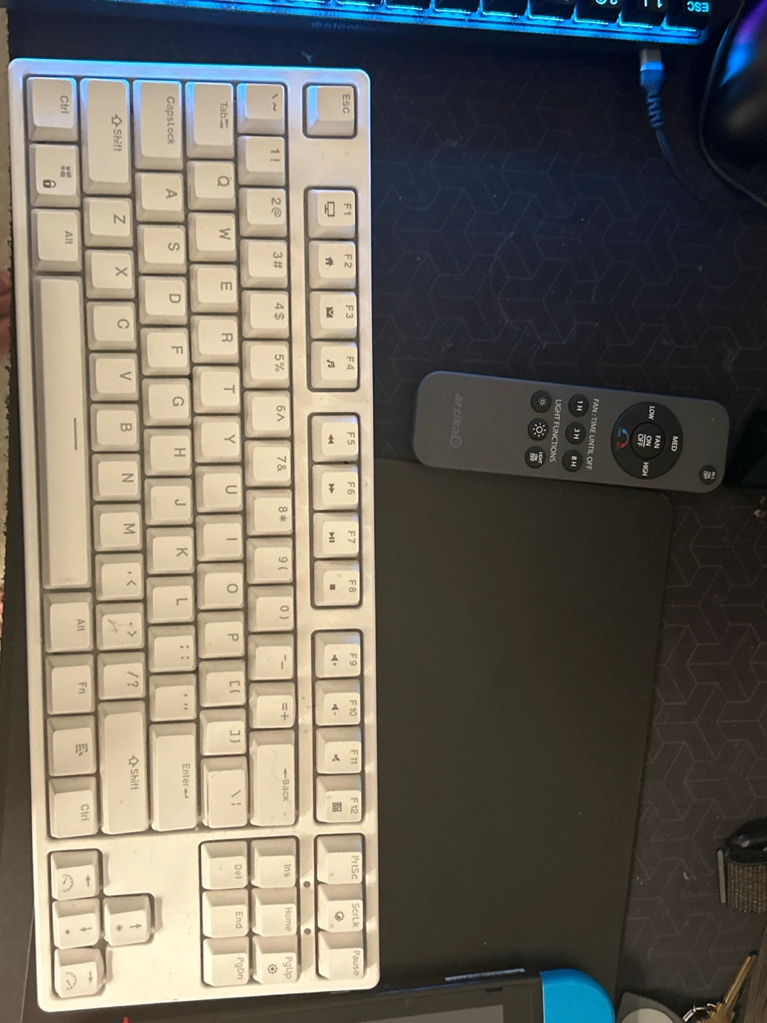 Royal Kludge RK87 RGB Mechanical Gaming Keyboard - White