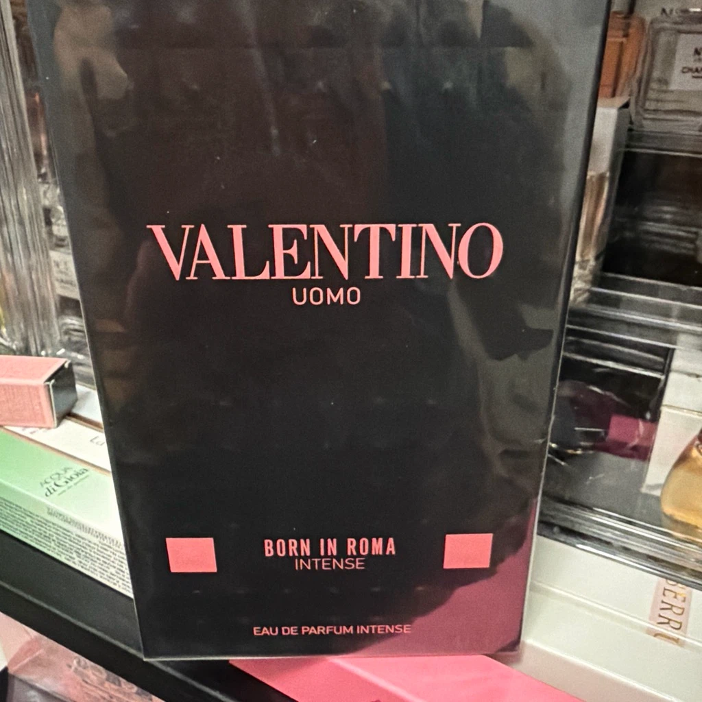 Valentino Uomo Born in Roma Intense Eau de Parfum