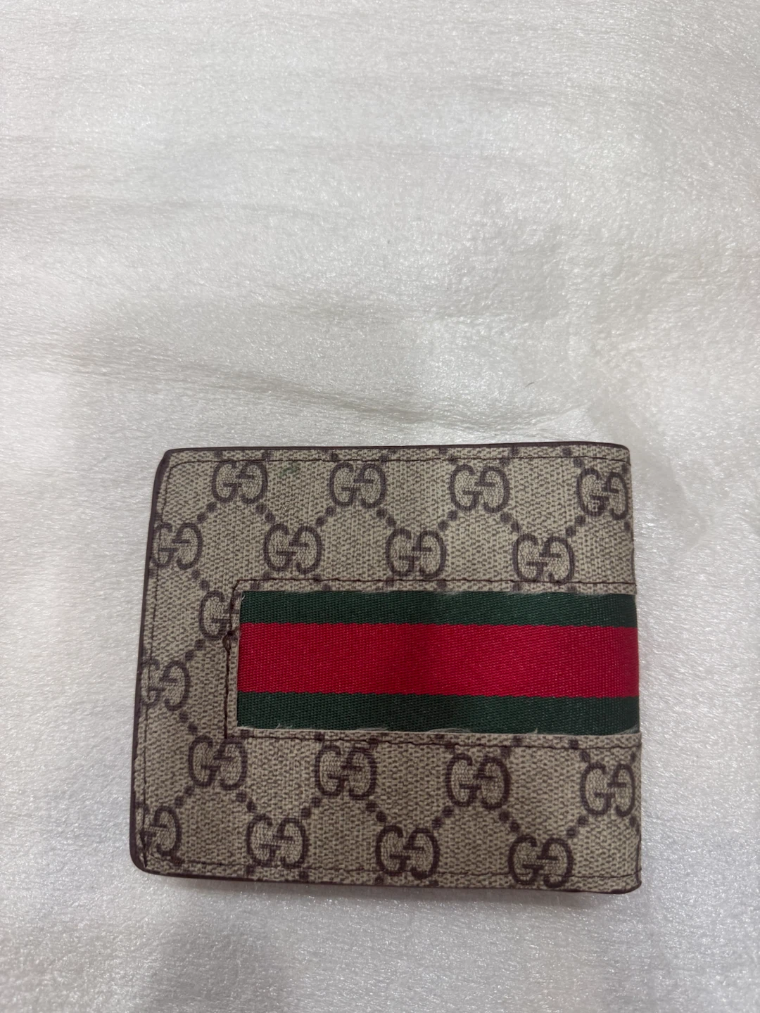 Gucci Bi-Fold Wallet - photo 2