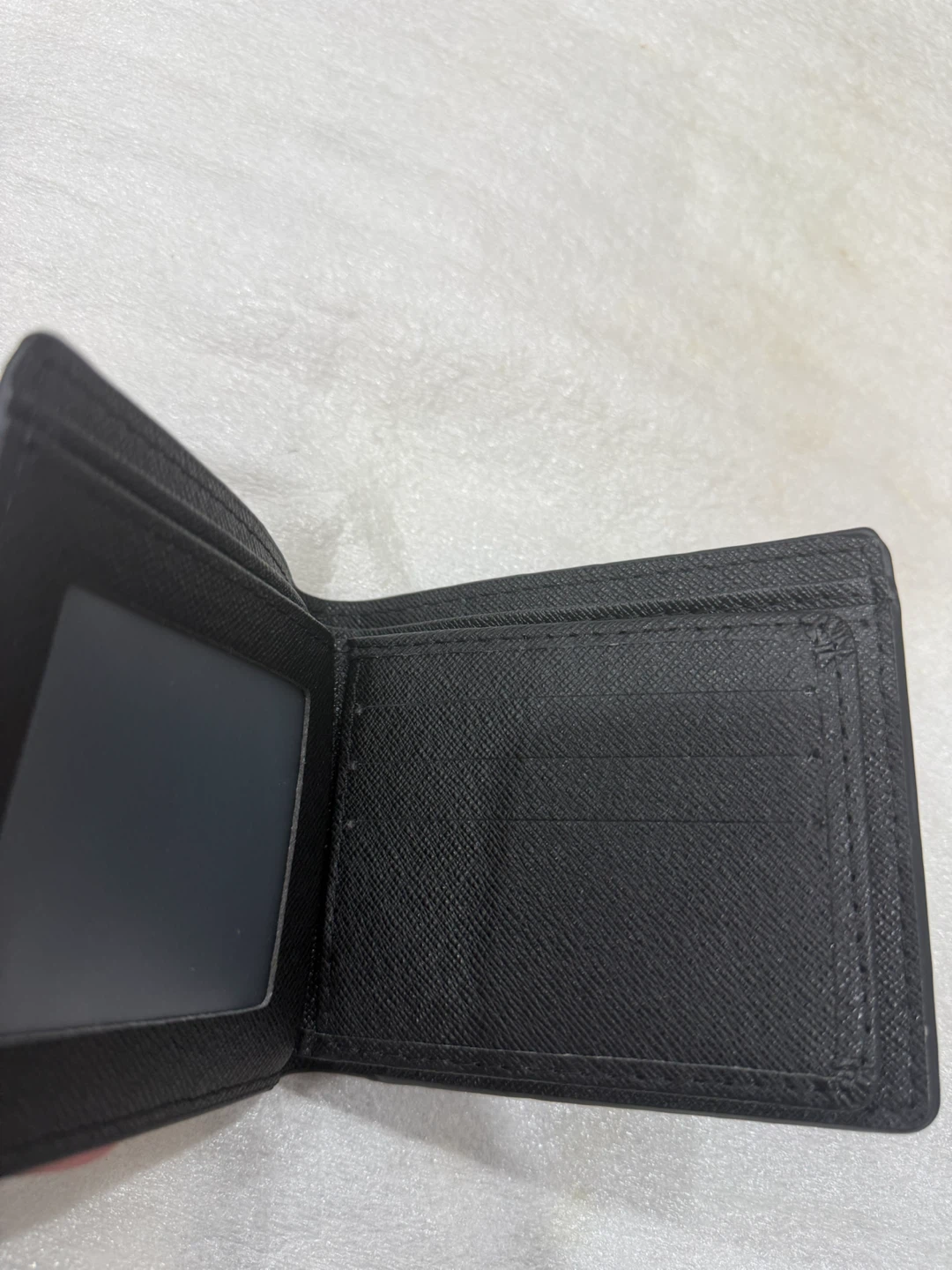 Gucci Bi-fold Wallet - photo 3