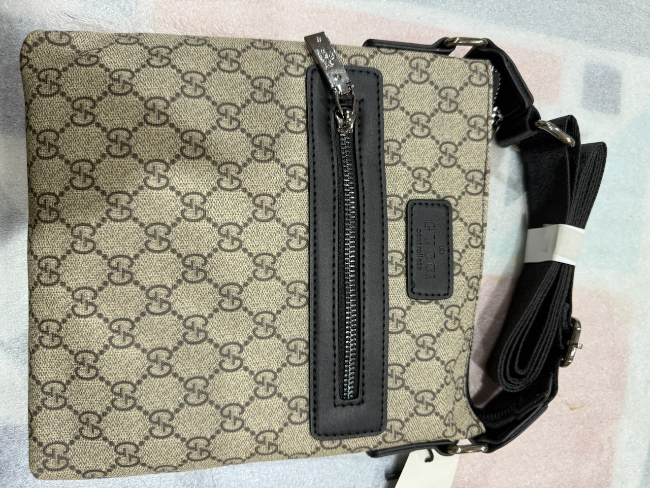 Gucci GG Monogram Messenger Bag - photo 2