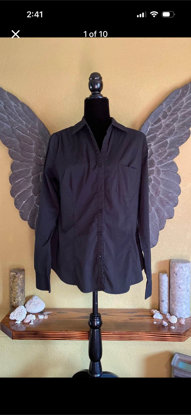 Le Chateau Button Up Dress Shirt Top