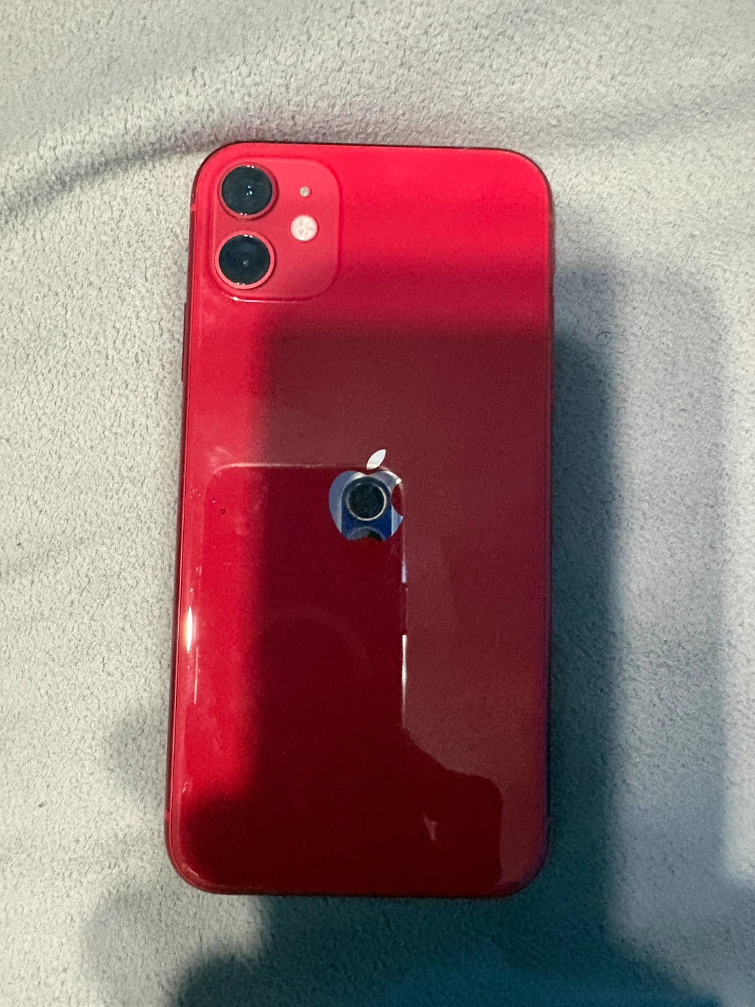 Apple iPhone 11 - Red - photo 2