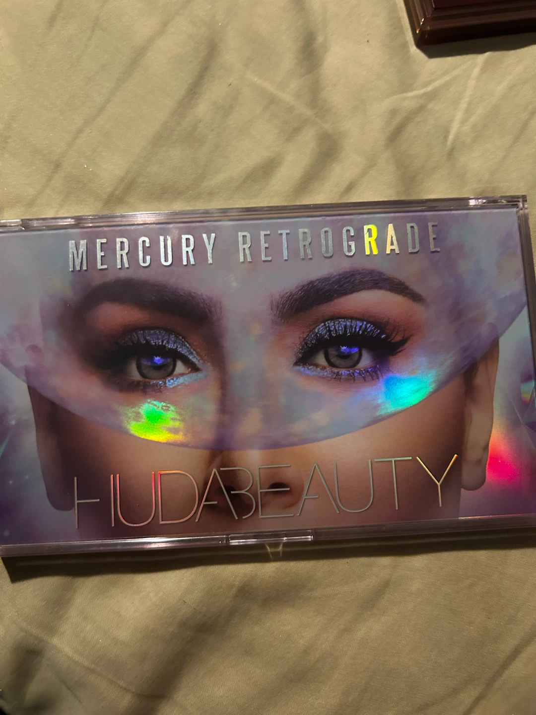 HUDA BEAUTY Mercury Retrograde Eyeshadow Palette