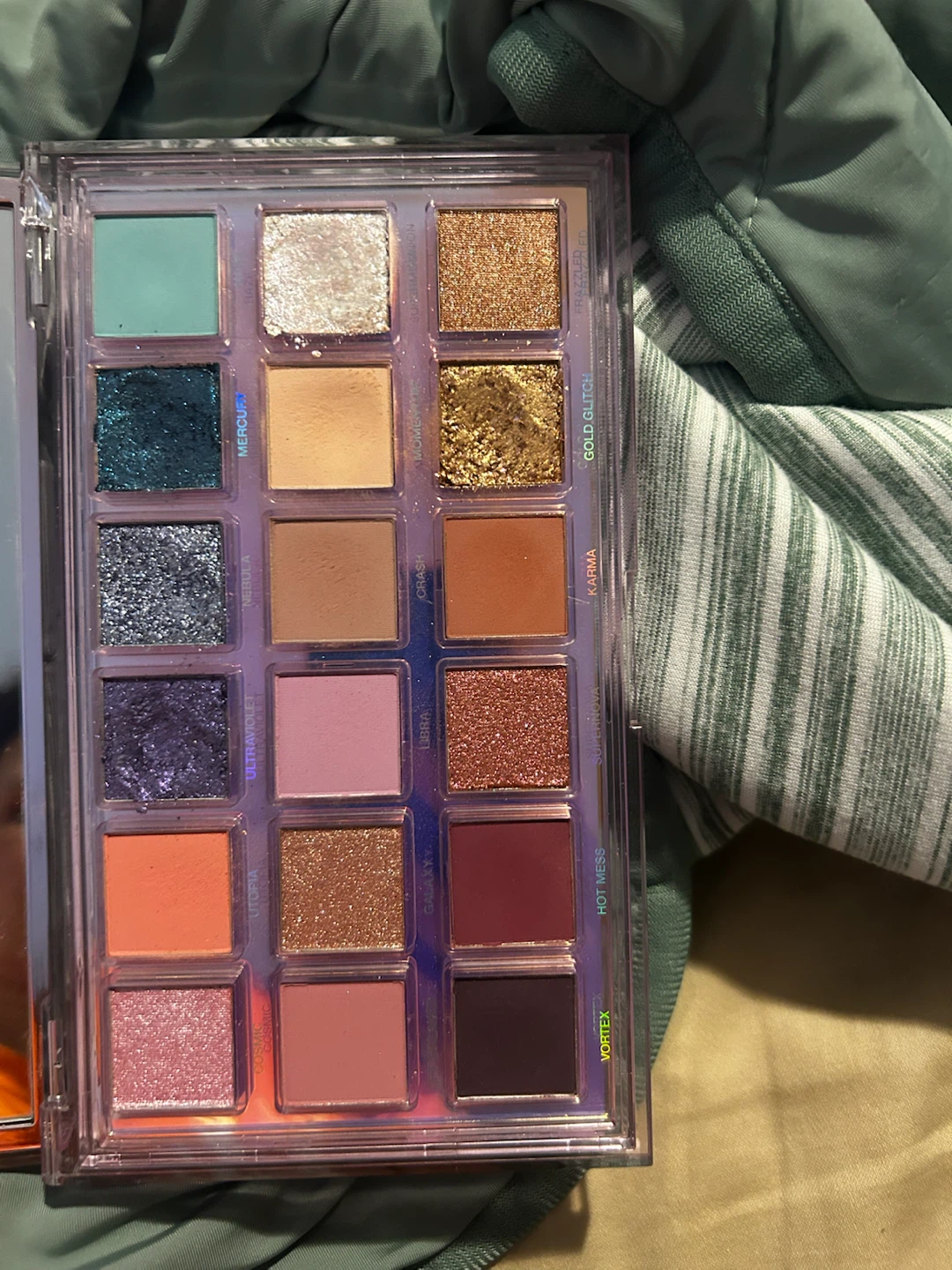 HUDA BEAUTY Mercury Retrograde Eyeshadow Palette - photo 3