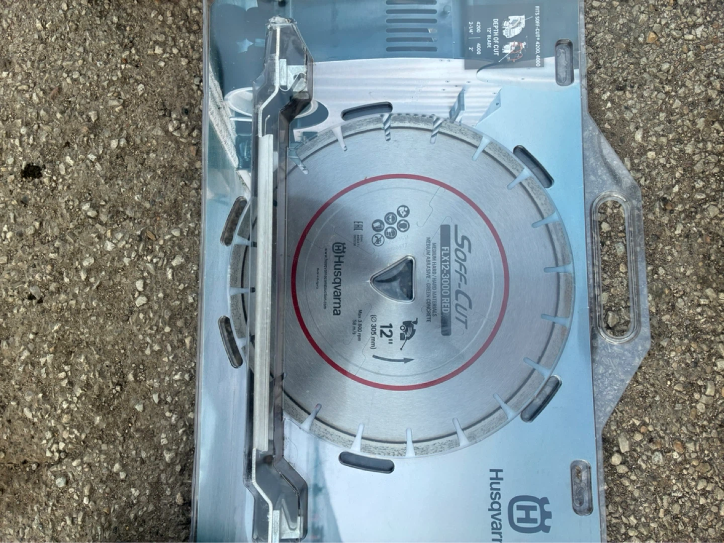 Husqvarna Soff-Cut 12" Diamond Saw Blade - photo 2