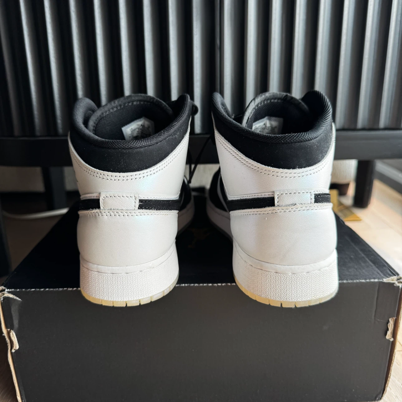 Air Jordan 1 Mid SE GS 'Diamond' - Excellent condition - photo 4