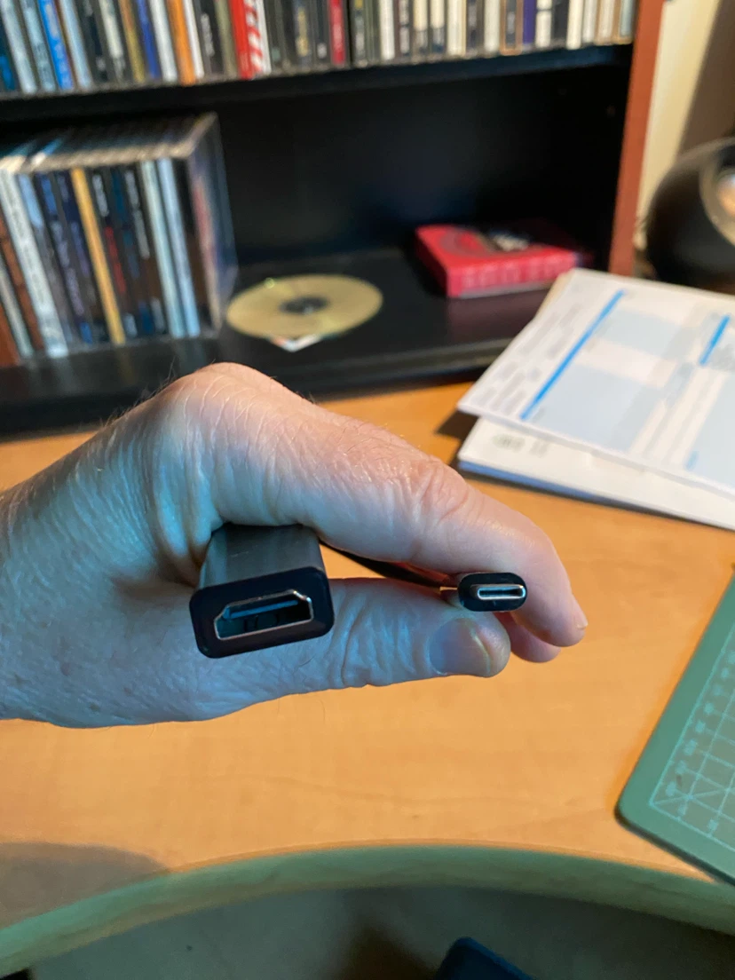USB-C to HDMI Adapter Cable - photo 2